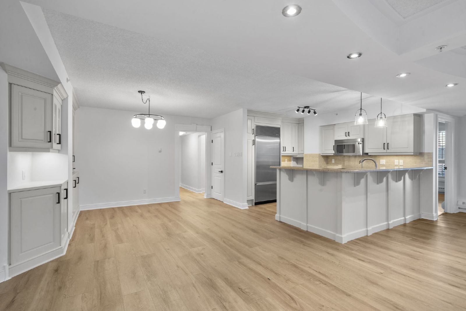 1505, 400 Eau Claire Avenue SW - 1 property image