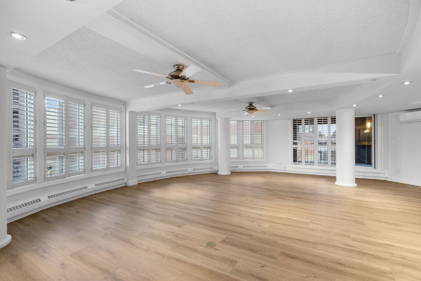 1505, 400 Eau Claire Avenue SW - 1 property image