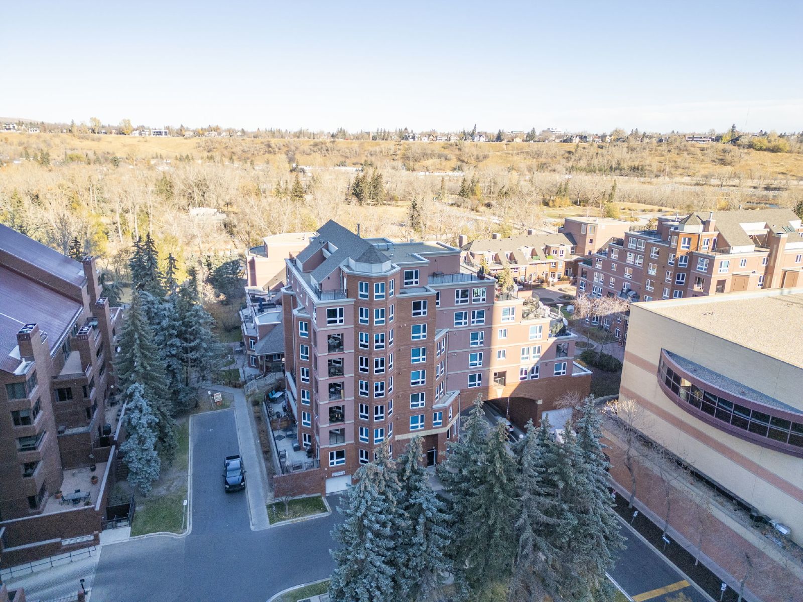 1505, 400 Eau Claire Avenue SW - 1 property image