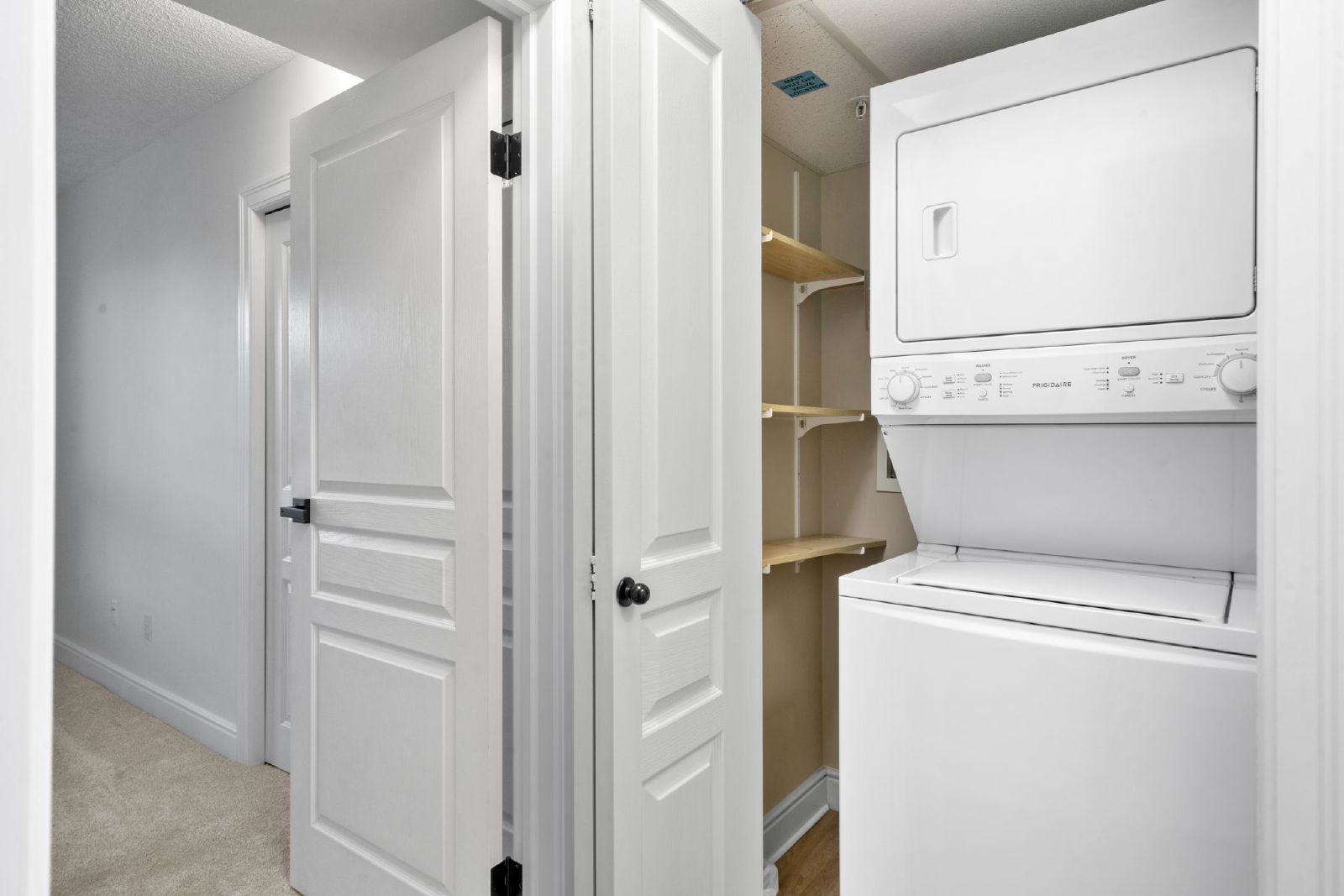 1505, 400 Eau Claire Avenue SW - 1 property image