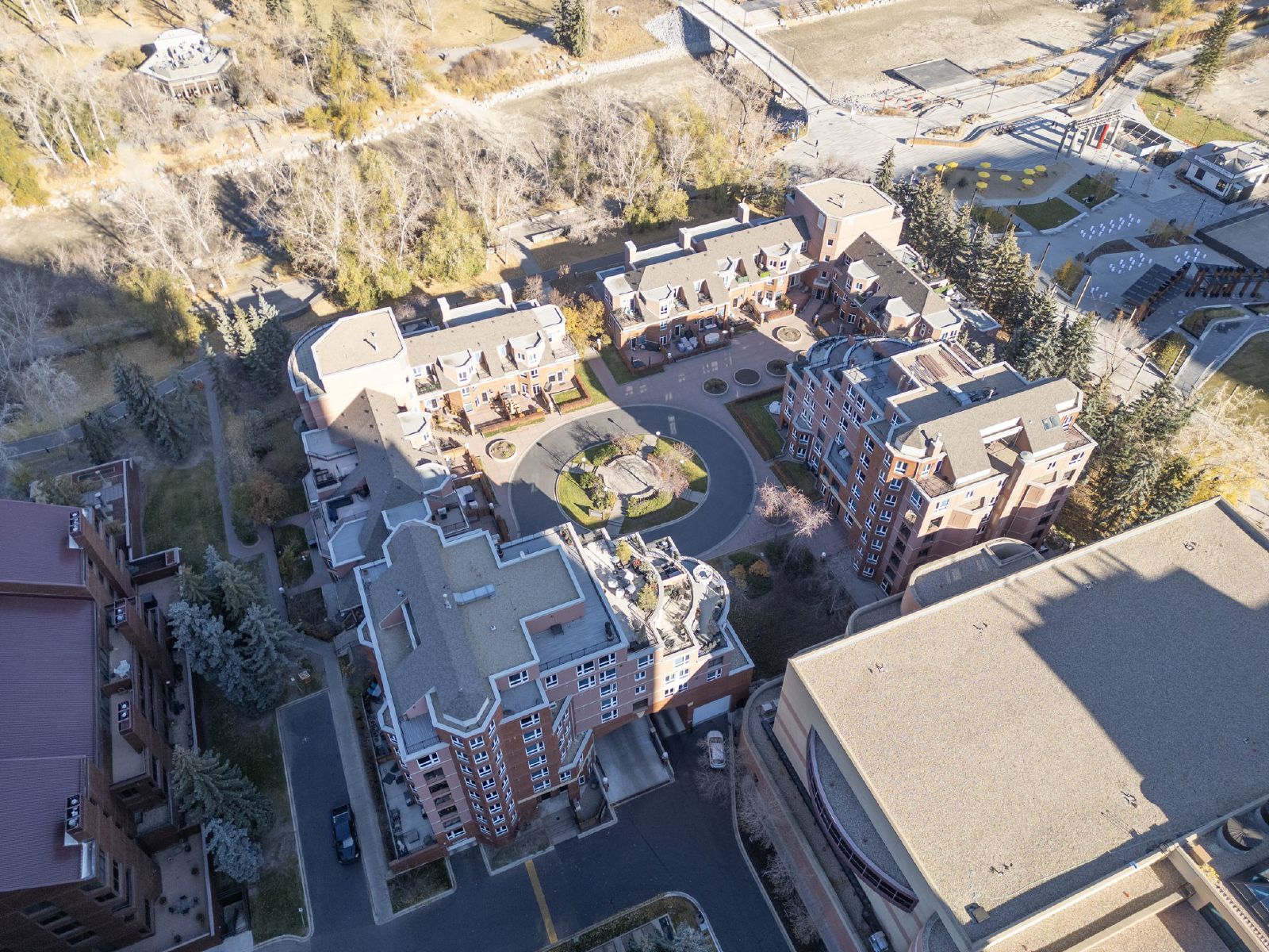 1505, 400 Eau Claire Avenue SW - 1 property image