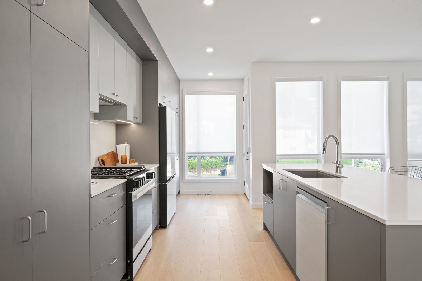 1704 8 Street SE - 1704 property image